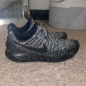 Nike LunarEpic Low Flyknit 2